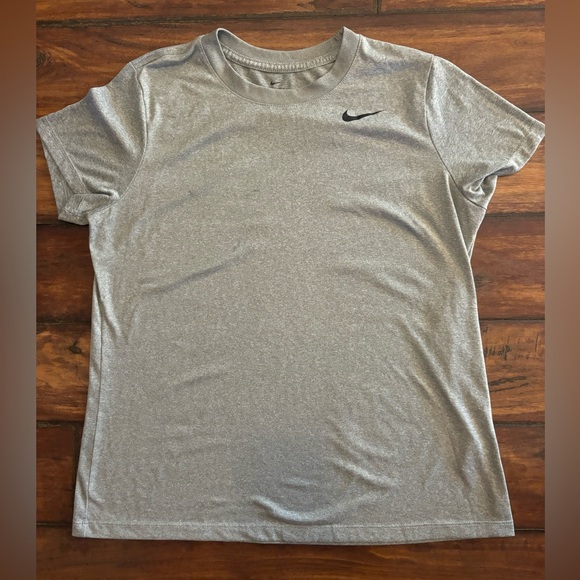 Nike Tops - Nike Heather Gray Athletic Tee